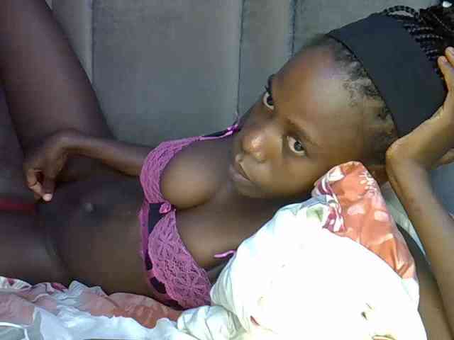 SexySlimEbony