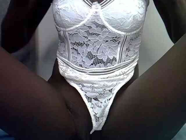 SexySlimEbony
