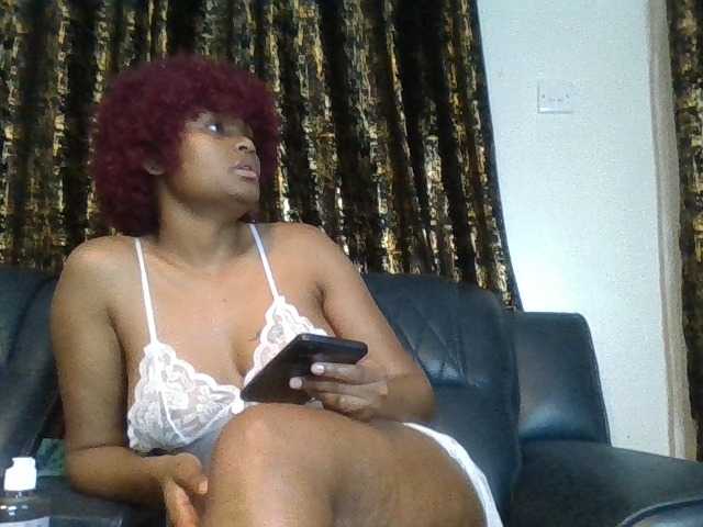 Kalani10 live cam on BongaCams
