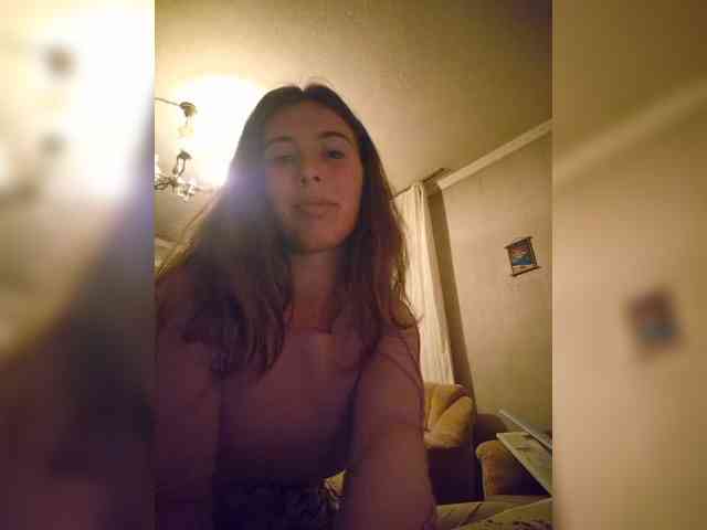 Alisa00kiss webcam