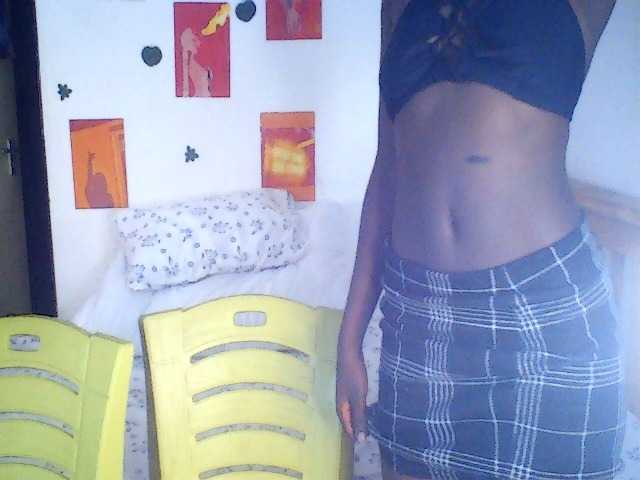 Daisyi live cam on BongaCams