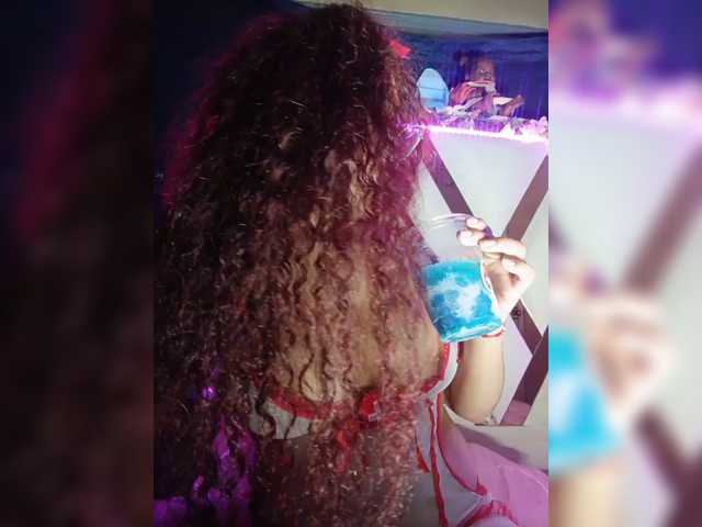 Kitty-28 live cam on BongaCams