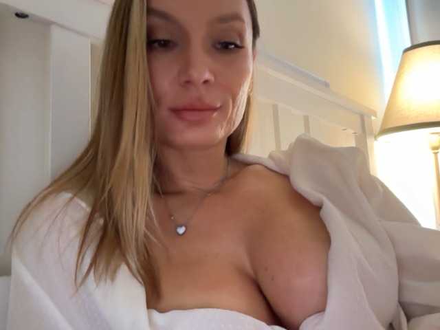 WhiteDirty, en directo ahora en BongaCams