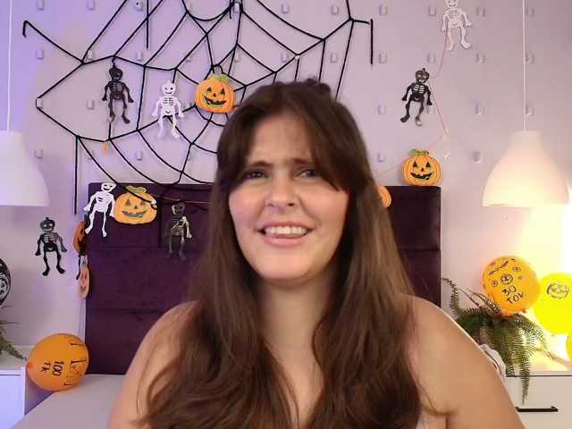 Laylacharmel live cam on BongaCams
