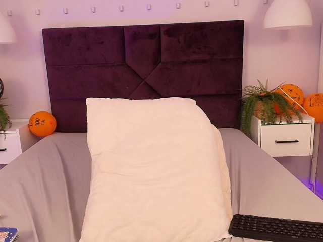 Laylacharmel, en vivo ahora en BongaCams