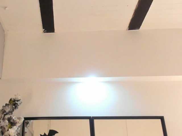 Laylacharmel live cam on BongaCams