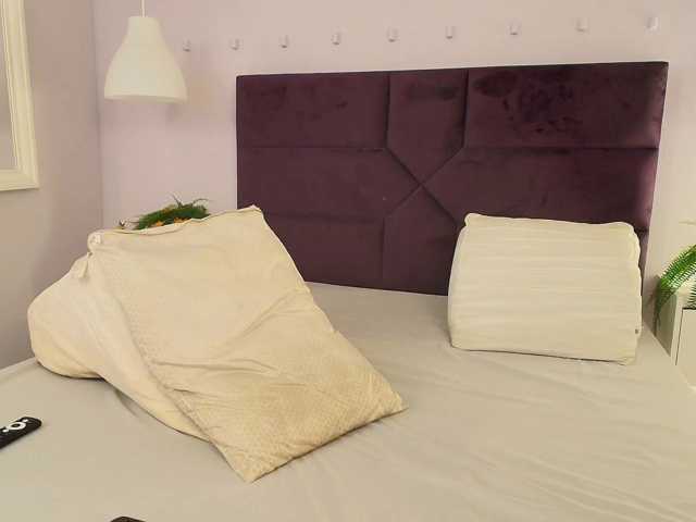 Laylacharmel live cam on BongaCams