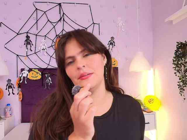 Laylacharmel