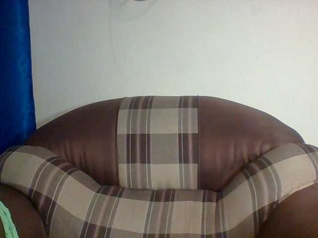 AggieYvette live cam preview