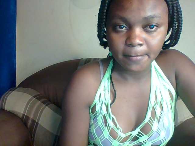 AggieYvette live cam on BongaCams