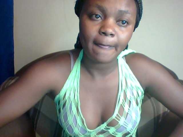 AggieYvette live cam on BongaCams