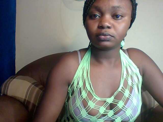 AggieYvette live cam on BongaCams
