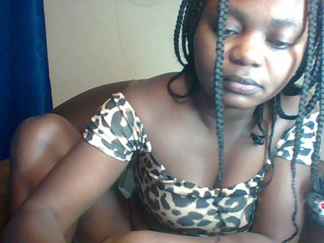 AggieYvette live cam on BongaCams