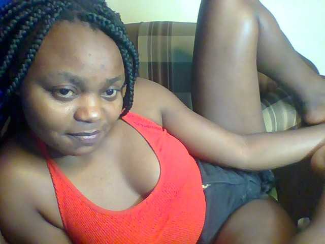 AggieYvette live cam on BongaCams