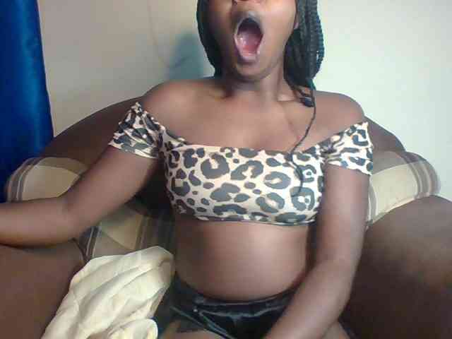 AggieYvette webcam