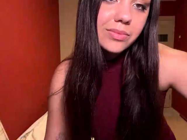 Shiifzora live cam on BongaCams