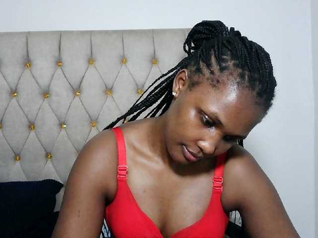 iresistibleprincess live cam on BongaCams