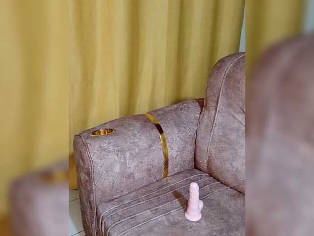 iresistibleprincess live cam on BongaCams