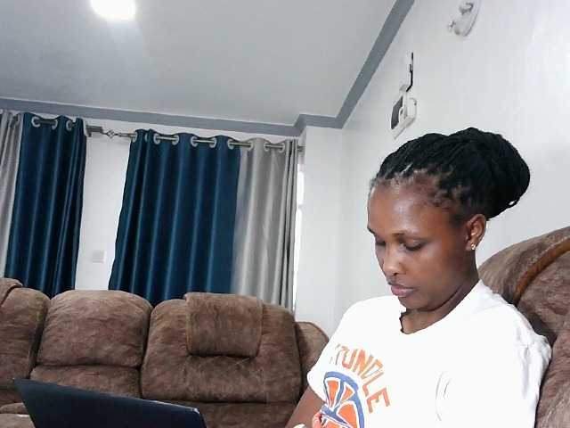 iresistibleprincess live cam on BongaCams