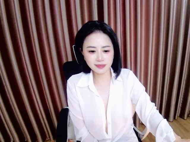 Linh-Amy webcam