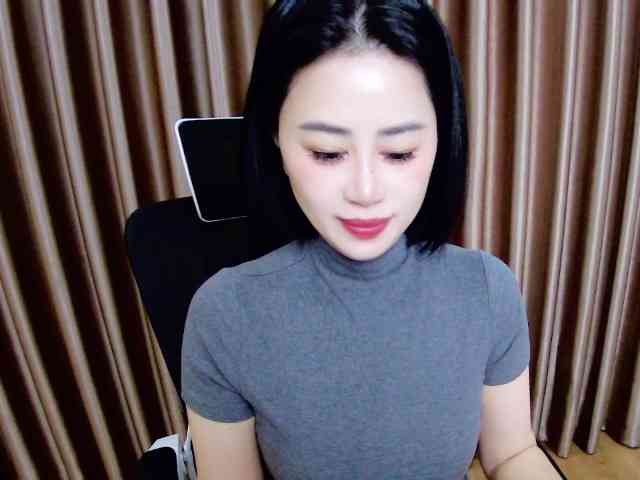 Linh-Amy webcam
