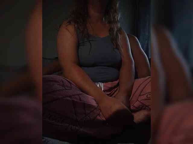 Poli2104 webcam