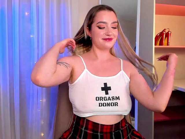 Bulochka-s-koritsey live cam on BongaCams