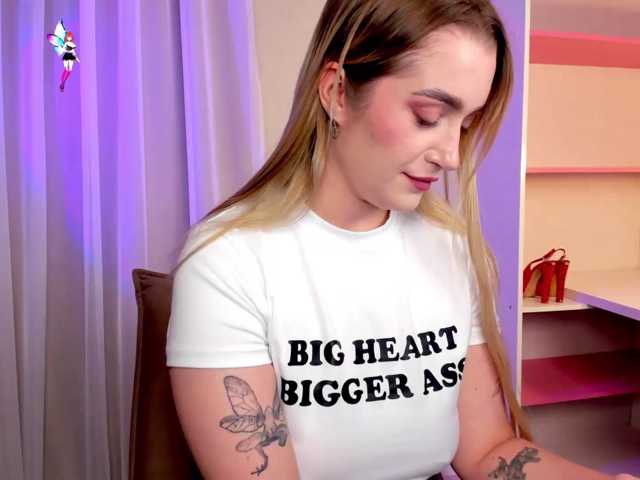 Bulochka-s-koritsey live cam on BongaCams