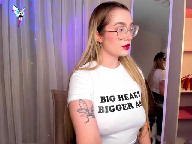 Bulochka-s-koritsey live cam on BongaCams