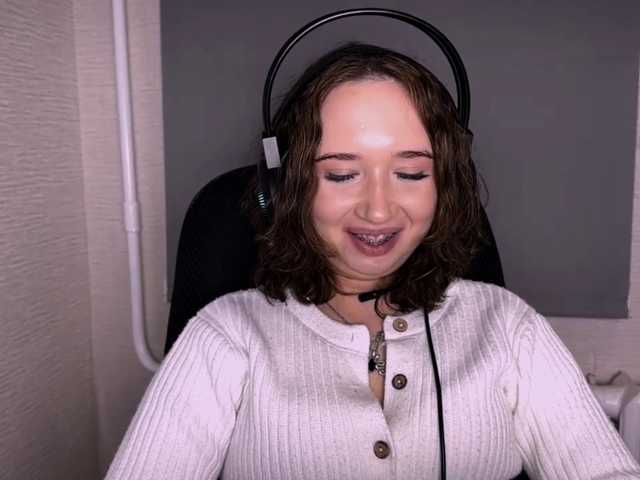 MabelleSchmaus live cam on BongaCams