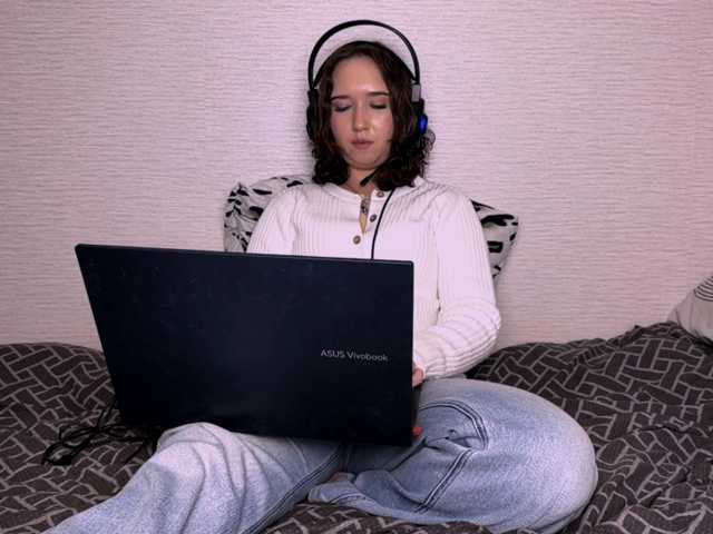 MabelleSchmaus live cam on BongaCams