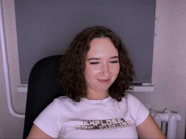 MabelleSchmaus live cam on BongaCams