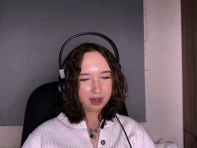 MabelleSchmaus live cam preview