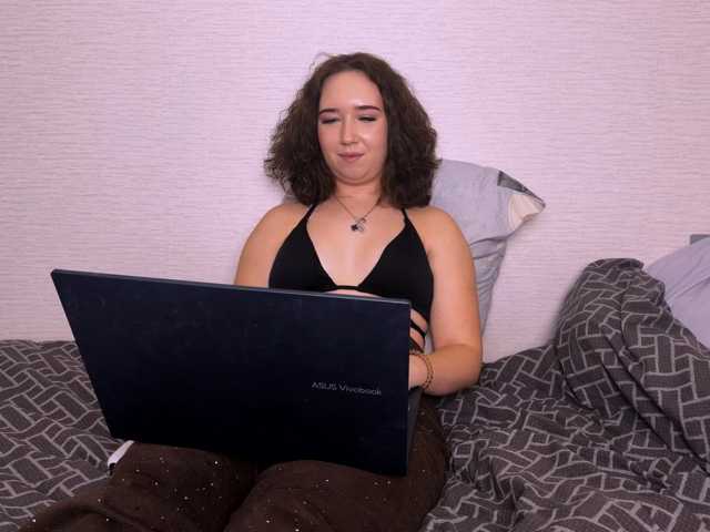 MabelleSchmaus live cam on BongaCams