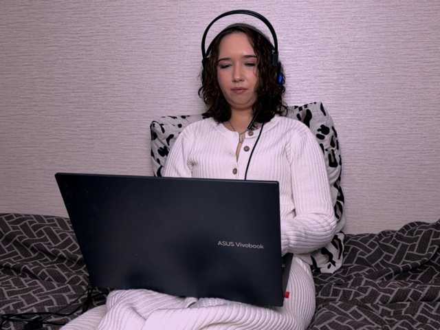 MabelleSchmaus live cam on BongaCams