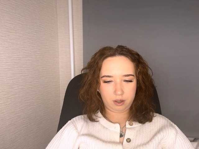 MabelleSchmaus webcam model
