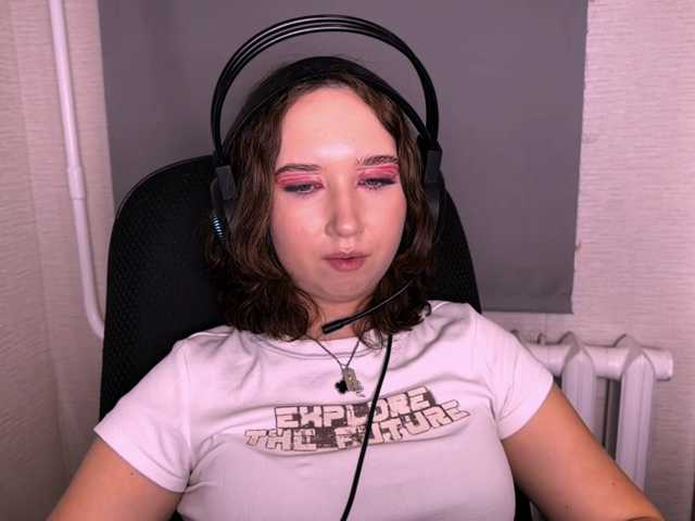 MabelleSchmaus live cam on BongaCams