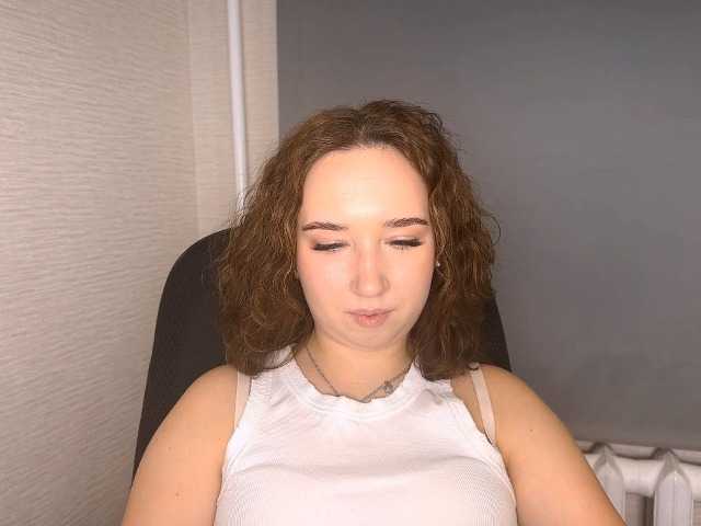 MabelleSchmaus live cam on BongaCams