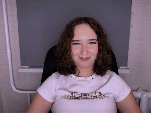MabelleSchmaus live cam on BongaCams