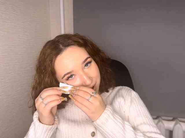 Model: MabelleSchmaus