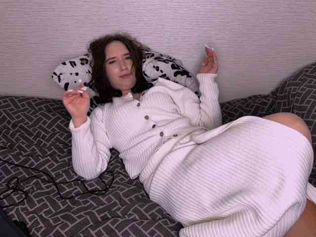 Model: MabelleSchmaus