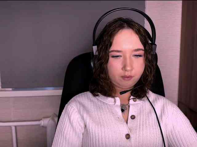 Model: MabelleSchmaus