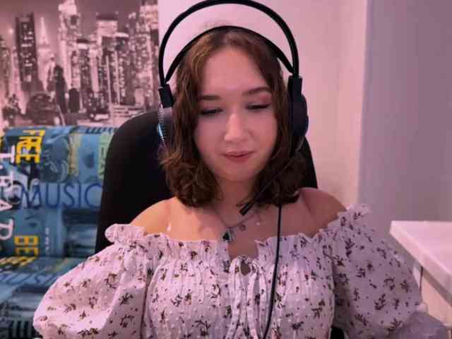 MabelleSchmaus webcam