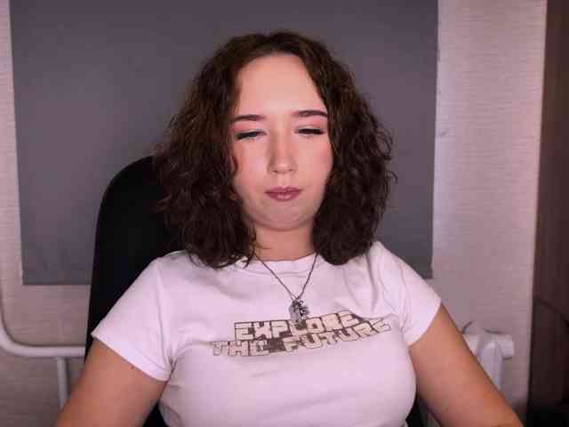 Model: MabelleSchmaus