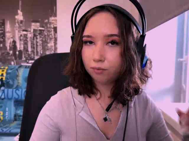 MabelleSchmaus webcam