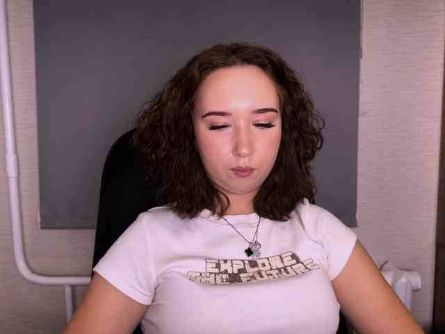 Model: MabelleSchmaus