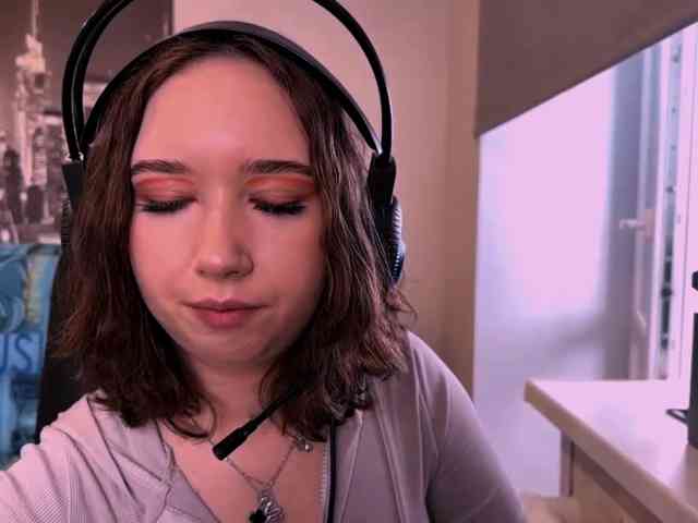 MabelleSchmaus webcam