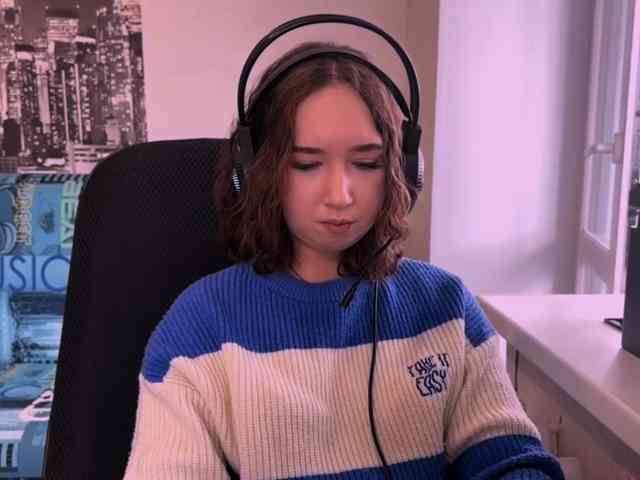 Model: MabelleSchmaus