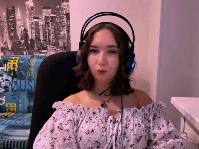 MabelleSchmaus webcam