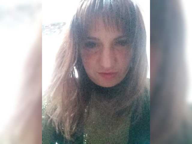 Krissty737 live cam on BongaCams